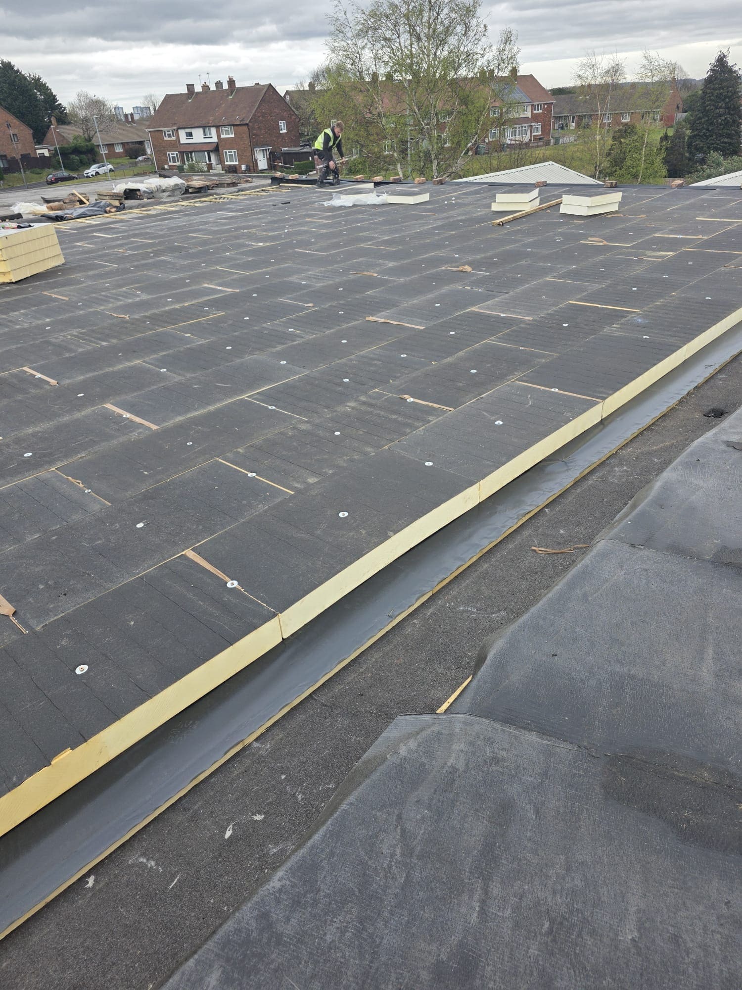 Flat roof repairs and replacement